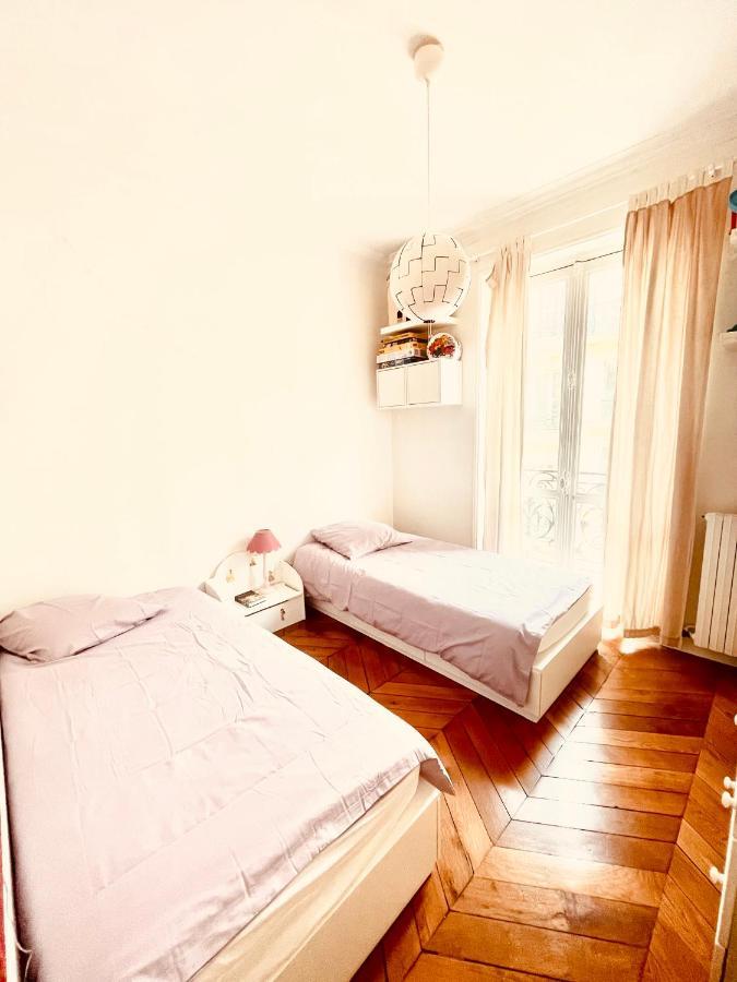 Appartement 140M2 Proche Des Champs Elysees Paris Exterior photo